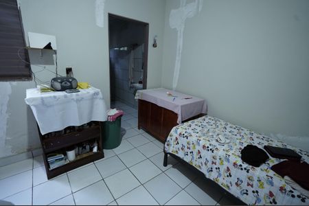 Casa à venda com 180m², 2 quartos e 3 vagas