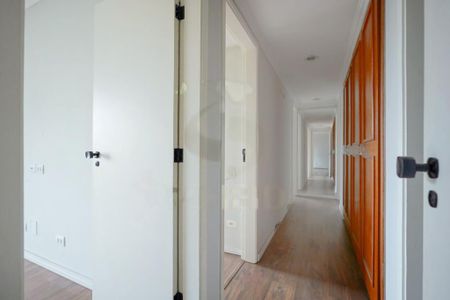 Apartamento à venda com 136m², 4 quartos e 4 vagas