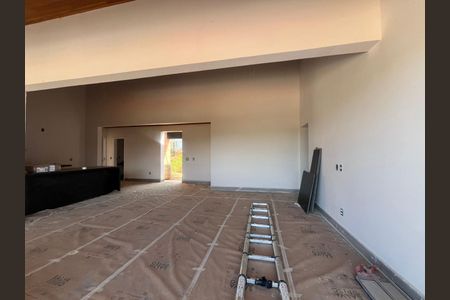 Casa de Condomínio à venda com 3 quartos, 230m² em Casa Branca, Brumadinho