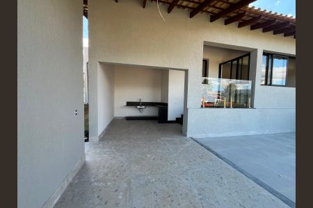 Área de serviço de casa de condomínio à venda com 3 quartos, 230m² em Casa Branca, Brumadinho