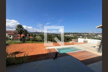 Área externa de casa de condomínio à venda com 3 quartos, 230m² em Casa Branca, Brumadinho