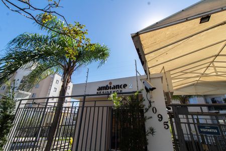 Apartamento para alugar com 49m², 2 quartos e 1 vaga Apartamento para alugar com 49m², 2 quartos e 1 vagaFACHADA