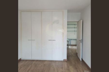 Apartamento à venda com 240m², 3 quartos e 4 vagas