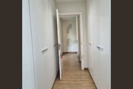 Apartamento à venda com 240m², 3 quartos e 4 vagas