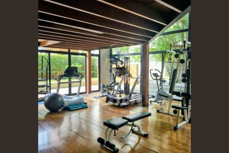 Apartamento à venda com 240m², 3 quartos e 4 vagas