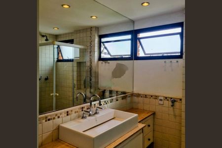 Apartamento à venda com 240m², 3 quartos e 4 vagas