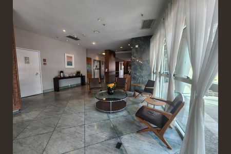 Apartamento à venda com 72m², 2 quartos e 1 vaga