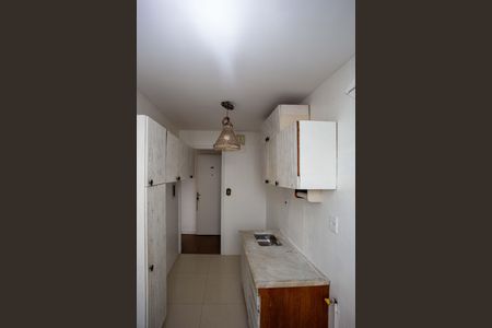 Apartamento à venda com 60m², 2 quartos e 1 vagaÁrea de Serviço