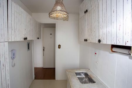 Apartamento à venda com 60m², 2 quartos e 1 vagaCozinha