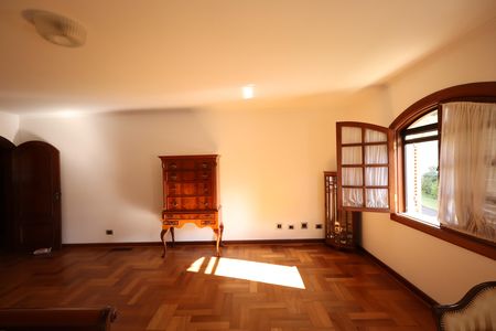 Casa de condomínio para alugar com 853m², 4 quartos e 6 vagasQuarto 2 Suite 2 