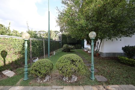 Casa de condomínio para alugar com 853m², 4 quartos e 6 vagasJardim