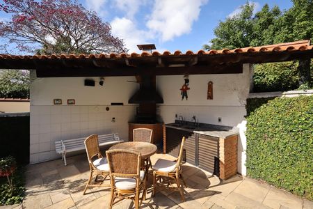 Casa de condomínio para alugar com 853m², 4 quartos e 6 vagasChurrasqueira