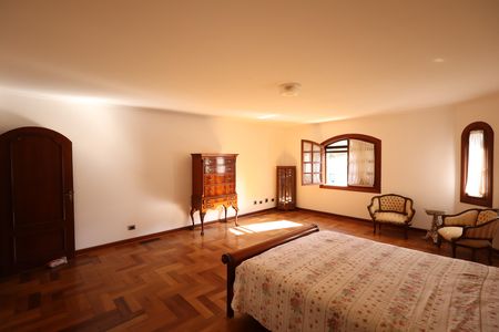 Casa de condomínio para alugar com 853m², 4 quartos e 6 vagasQuarto 2 Suite 2 