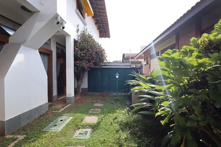 Casa de condomínio para alugar com 853m², 4 quartos e 6 vagasJardim