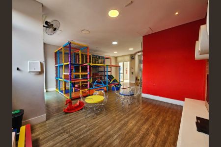 Apartamento à venda com 90m², 2 quartos e 1 vaga