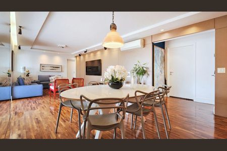 Apartamento à venda com 150m², 3 quartos e 2 vagas