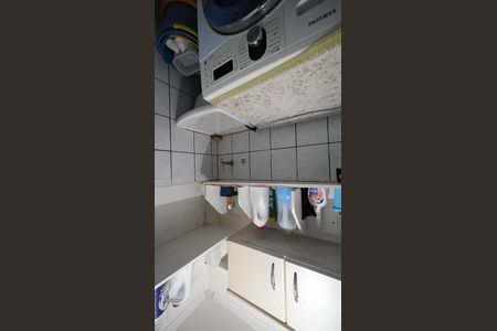 Casa à venda com 212m², 3 quartos e 2 vagasÁrea de Serviço