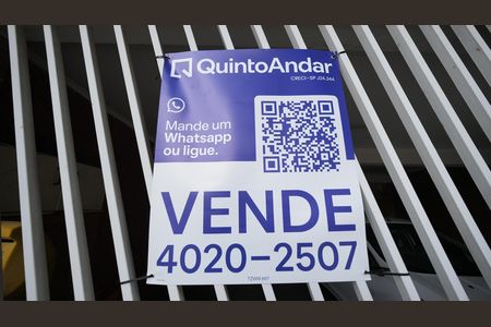 Casa à venda com 212m², 3 quartos e 2 vagasPlaca