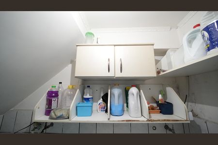 Casa à venda com 212m², 3 quartos e 2 vagasÁrea de Serviço