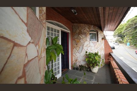 Casa à venda com 212m², 3 quartos e 2 vagasSacada