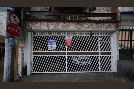 Casa à venda com 212m², 3 quartos e 2 vagasPlaca