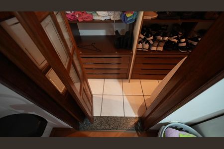 Casa à venda com 212m², 3 quartos e 2 vagasQuarto Suite 1