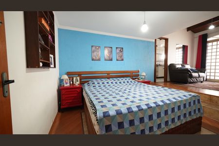 Casa à venda com 212m², 3 quartos e 2 vagasQuarto Suite 1