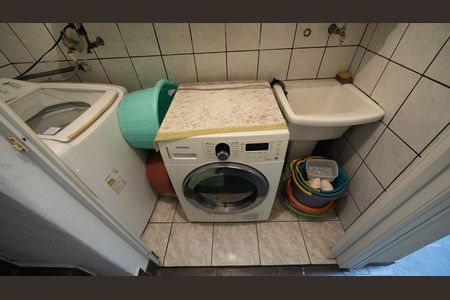 Casa à venda com 212m², 3 quartos e 2 vagasÁrea de Serviço