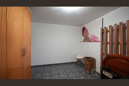Casa à venda com 212m², 3 quartos e 2 vagasQuarto 1