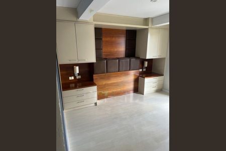 Apartamento à venda com 3 quartos, 123m² em Real Parque, São Paulo