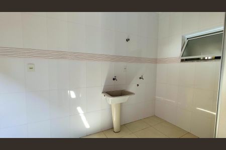 Casa de condomínio para alugar com 270m², 3 quartos e 4 vagas