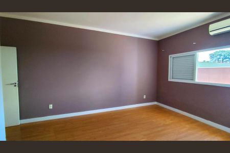 Casa de condomínio para alugar com 270m², 3 quartos e 4 vagas