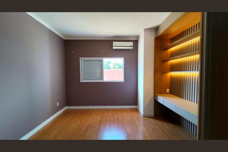 Casa de condomínio para alugar com 270m², 3 quartos e 4 vagas