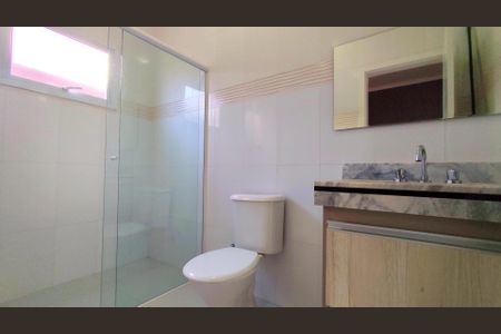 Casa de condomínio para alugar com 270m², 3 quartos e 4 vagas
