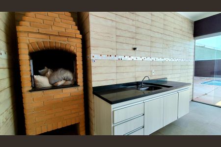 Casa de condomínio para alugar com 270m², 3 quartos e 4 vagas