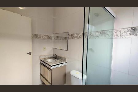 Casa de condomínio para alugar com 270m², 3 quartos e 4 vagas