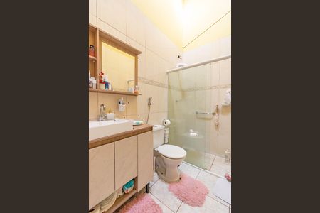 Casa à venda com 110m², 2 quartos e 1 vaga