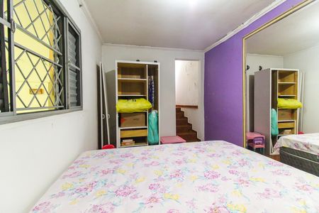 Casa à venda com 230m², 3 quartos e 2 vagas Casa à venda com 230m², 3 quartos e 2 vagasSuíte