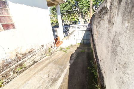 Casa à venda com 230m², 3 quartos e 2 vagas Casa à venda com 230m², 3 quartos e 2 vagasQuintal