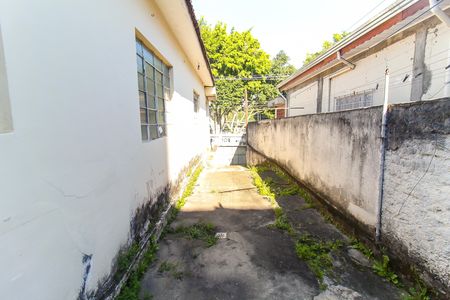 Casa à venda com 230m², 3 quartos e 2 vagas Casa à venda com 230m², 3 quartos e 2 vagasQuintal