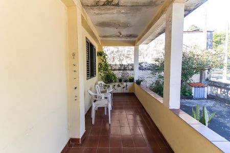 Casa à venda com 230m², 3 quartos e 2 vagas Casa à venda com 230m², 3 quartos e 2 vagasHall de entrada