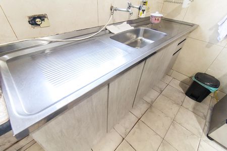 Casa à venda com 230m², 3 quartos e 2 vagas Casa à venda com 230m², 3 quartos e 2 vagasCozinha