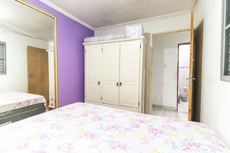 Casa à venda com 230m², 3 quartos e 2 vagas Casa à venda com 230m², 3 quartos e 2 vagasSuíte