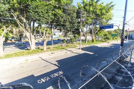 Casa à venda com 230m², 3 quartos e 2 vagas Casa à venda com 230m², 3 quartos e 2 vagasVista da Varanda