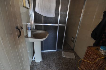 Casa à venda com 452m², 3 quartos e 4 vagasBanheiro  de serviço
