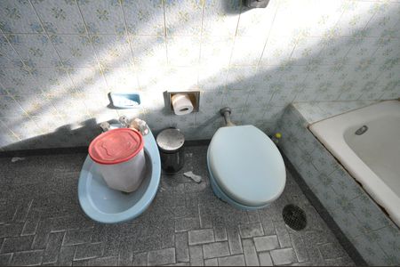 Casa à venda com 452m², 3 quartos e 4 vagasBanheiro 1