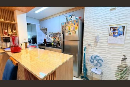 Apartamento à venda com 3 quartos, 72m² em Vila Castelo, São Paulo