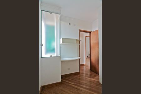 Quarto 2 de casa para alugar com 3 quartos, 240m² em Limão, São Paulo