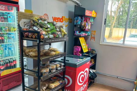 Apartamento para alugar com 42m², 2 quartos e 1 vagamercado