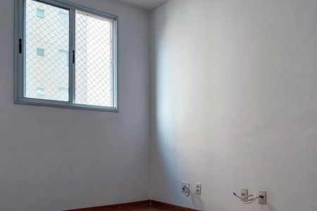 Sala de apartamento para alugar com 2 quartos, 42m² em Vila Pirajussara, São Paulo
